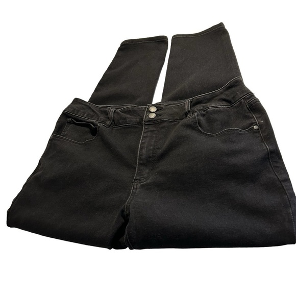 Tahari High Rise Slim Ankle Black Jeans Sz 16/33 - Picture 7 of 14